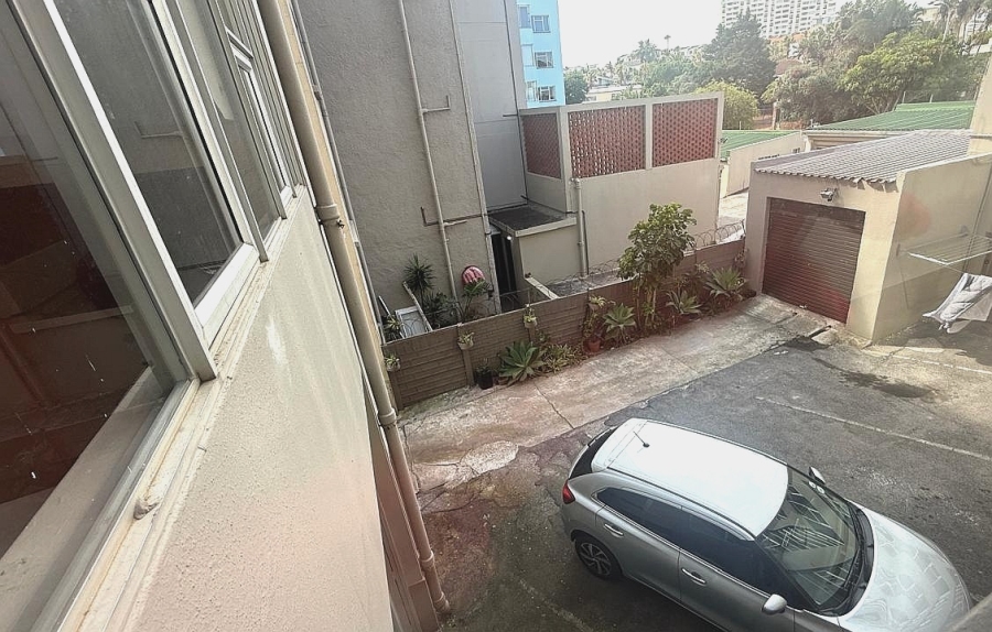 2 Bedroom Property for Sale in Humewood Eastern Cape